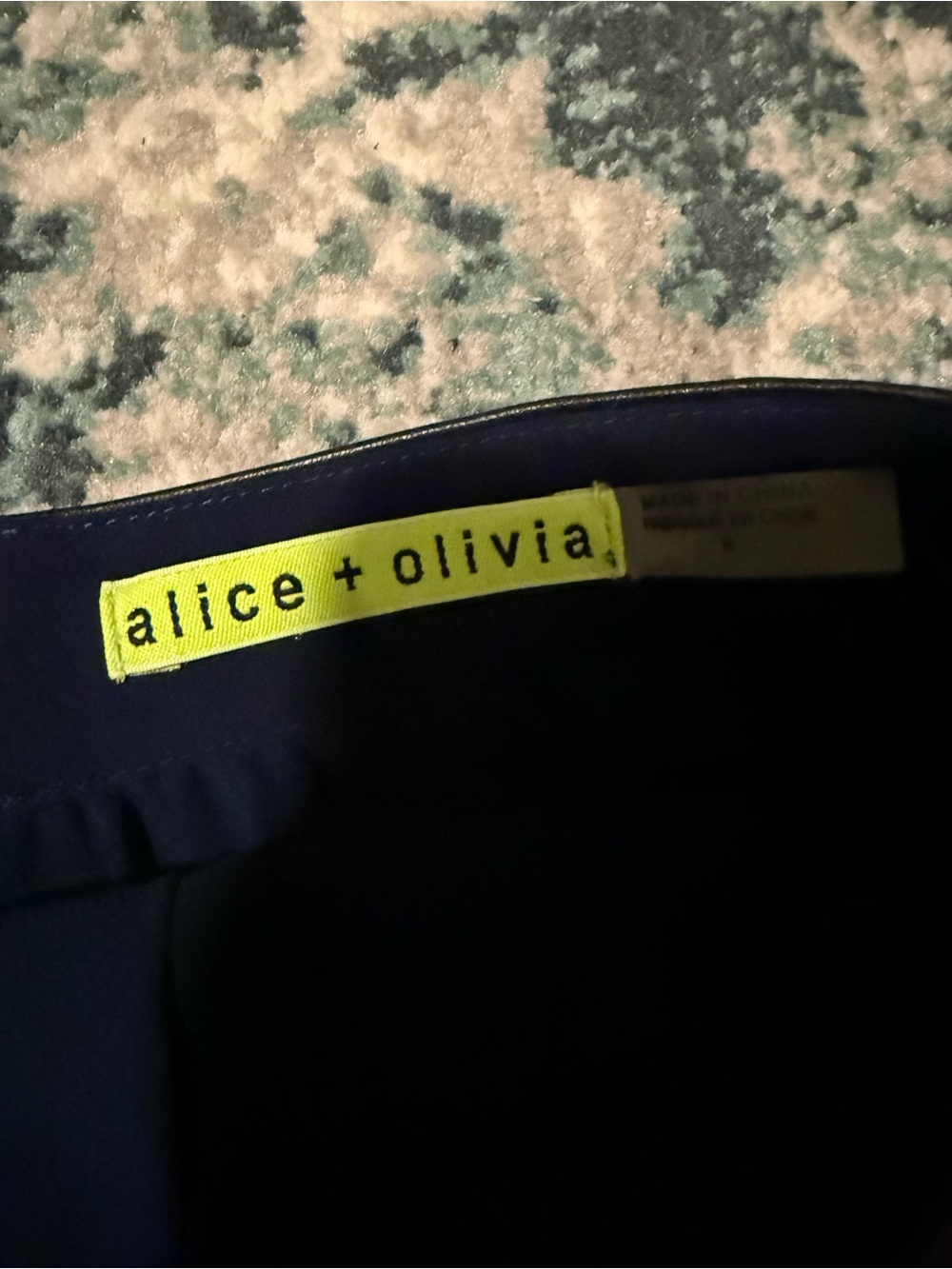 Alice + Olivia Navy Chiffon Skirt with Black Leather Waistband Size 6 - Picture 2 of 7